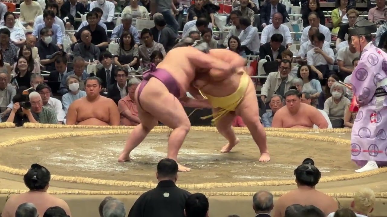 大相撲　狼雅　二子山部屋　相撲　浴衣　反物　和柄　粗布　バッグ❶ 大相撲 狼雅 二子山部屋 相撲 浴衣 反物 和柄 粗布 まあるい