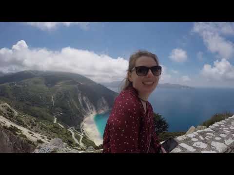 Travel Agent Maaike