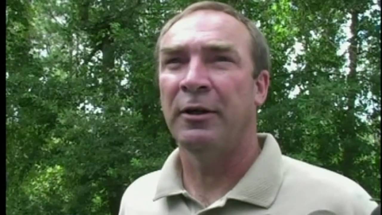US police investigate trailer park mass murder - YouTube