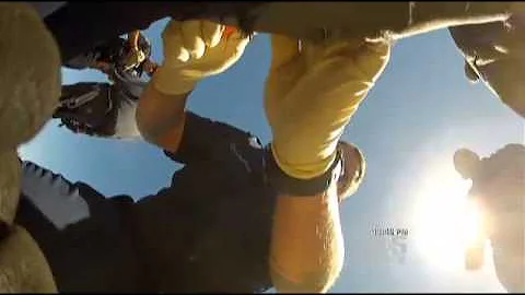 See the moment Gerardo Flores' plummets to the gro...