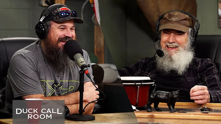 Uncle Si Is Haunted by Roomba Horror Stories | Duck Call Room #324