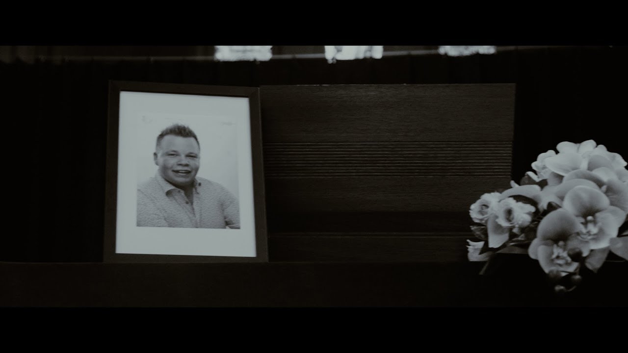 Robby Strauven - Waarheen Waarvoor (Ultra HD 4K Music Video)