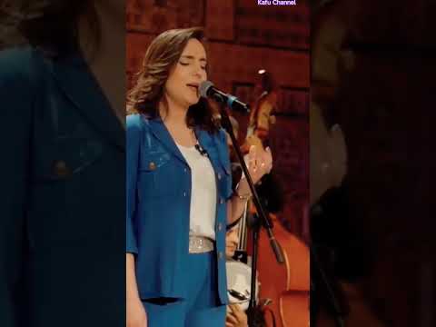 جحدت عيناك زكي دمي أكذلك خدك يجحده قد عز شهودي اذ رمتا فأشرت لخدك أشهده أحمد شوقي لحن عبدالوهاب