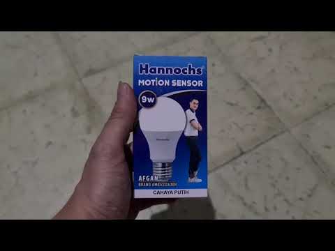 baru dari philips led emergency 7 watt Otomatis menyala jika PLN padam mampu menerangi selama 3 jam . 