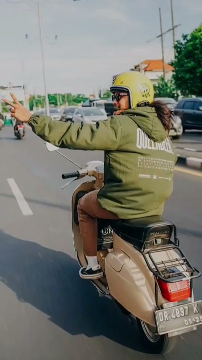 selamat pagi , selamat beraktifitas gaes 🥰 #indoscootstory #shorts #vespa