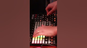 Dark Hitech live APC40