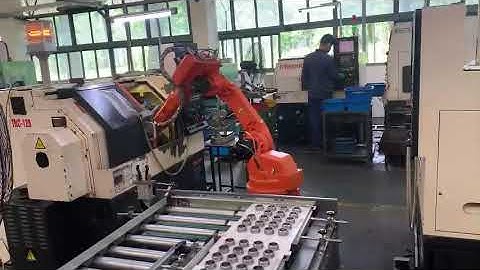 Robot gắp QJAR cấp phôi tự động cho máy tiện CNC