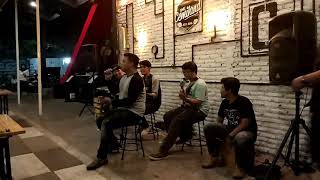 Download Asal kau bahagia (armada cover) Live akustik de camilan Madiun Asal kau bahagia (armada cover) Live akustik de camilan Madiun
