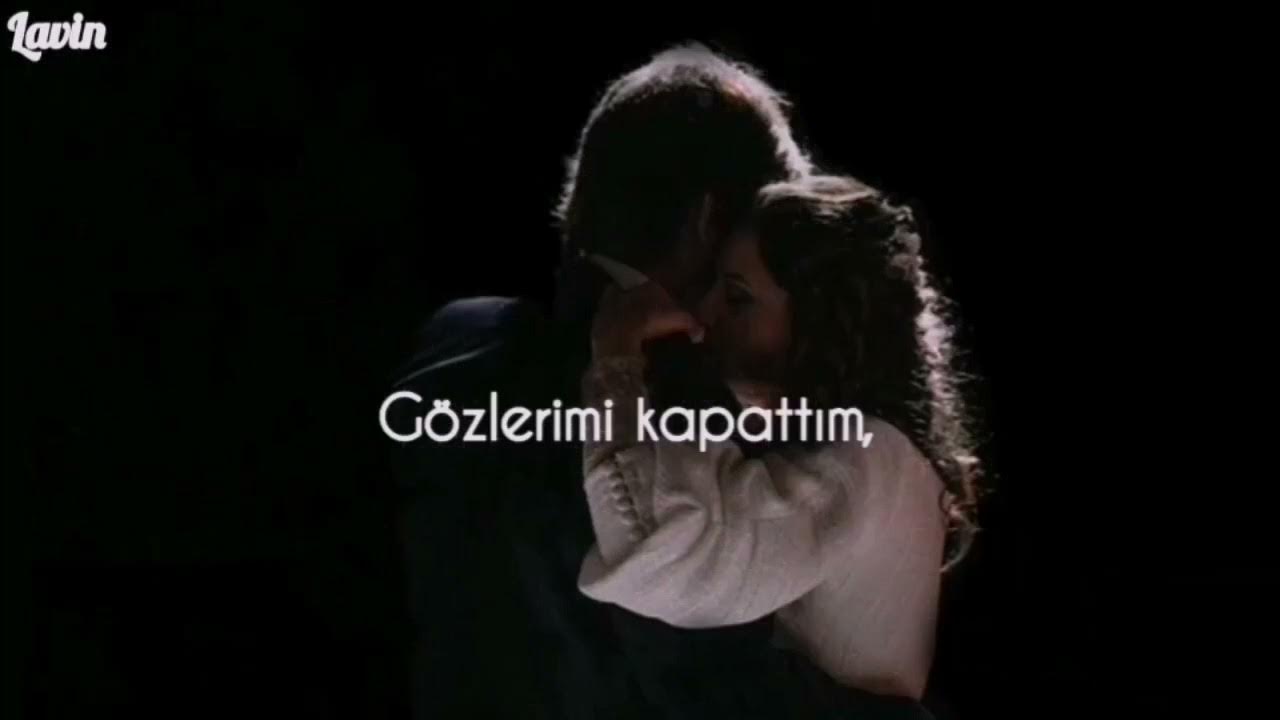 Sarah Cothran & Beth Mccarthy - Love story (Türkçe Çeviri) Sarah Cothran & Beth Mccarthy - Love story (Türkçe Çeviri)