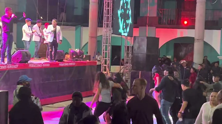 Bailando Flor De Pia En Asuncion Ocotlan  04-09-2022