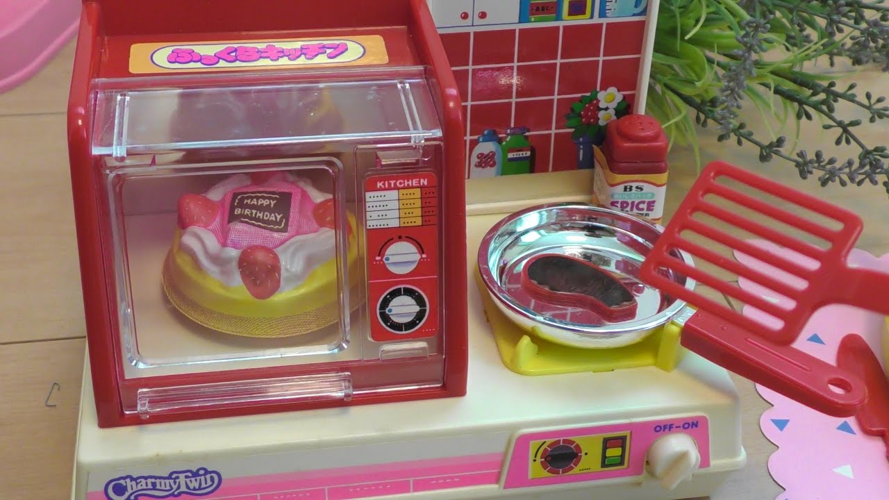 もぎたてフルーツパーラー フィギュア セット 昭和 レトロ レア 昔 おもちゃ 33-year-old toy: A kitchen that makes food swell? [Rare