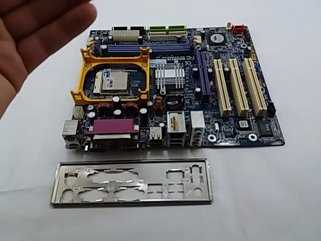 Placa Mãe Gigabyte GA-8VM800M DDR1 USB 2.0 Sata I + Celeron D 478 2,26Ghz -  YouTube