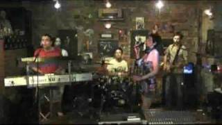 Watch Toto Could You Be Loved video