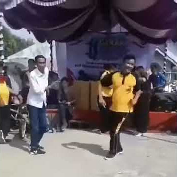 Joget Santuy mirip sama pak jokowi