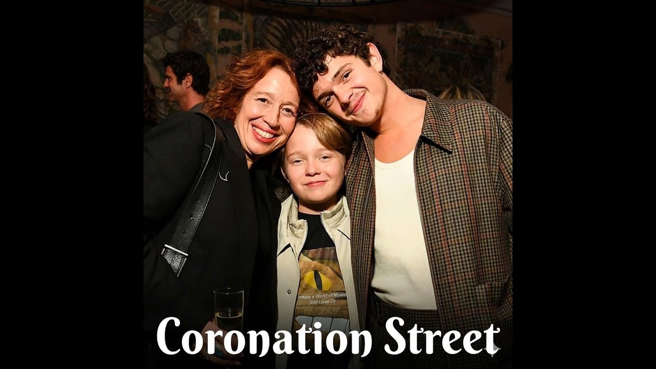 🔥 Вот это да! Звезда сериала «Corrie» поразила всех на церемонии награждения после смерти в сериа...