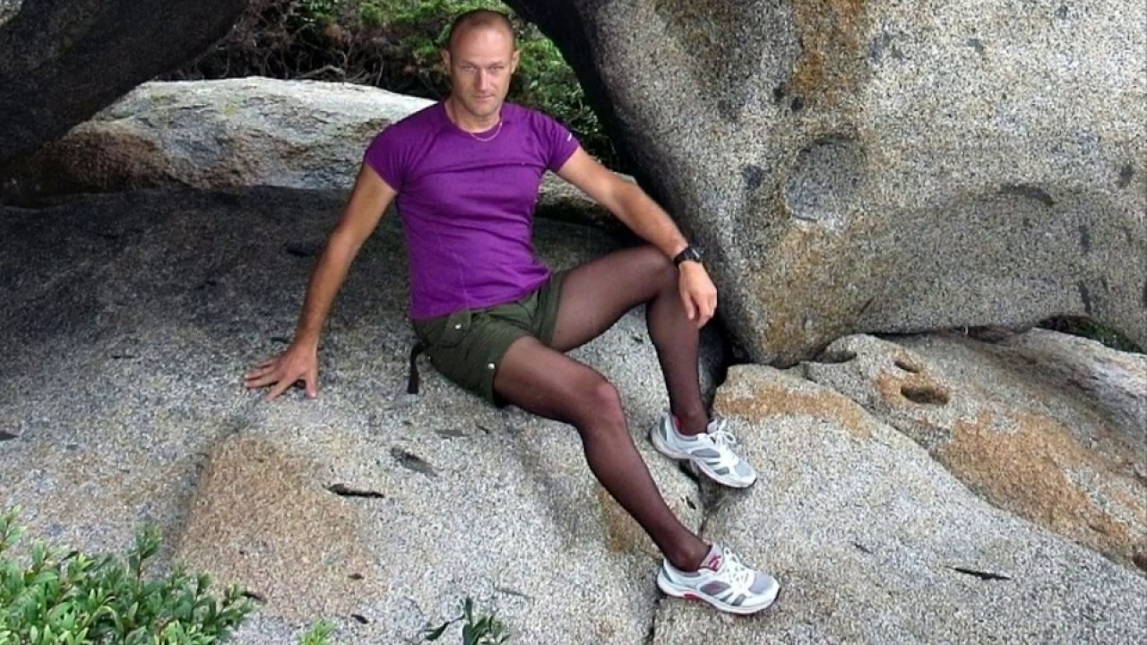 Men In Pantyhose Pictures