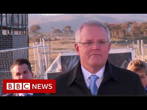 Australian man interrupts PM Morrison to say 'get off my lawn' – BBC News