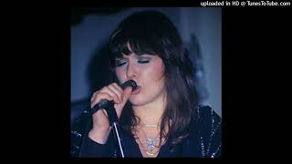 Ann Wilson &quot;barracuda&quot; (isolated vocals)