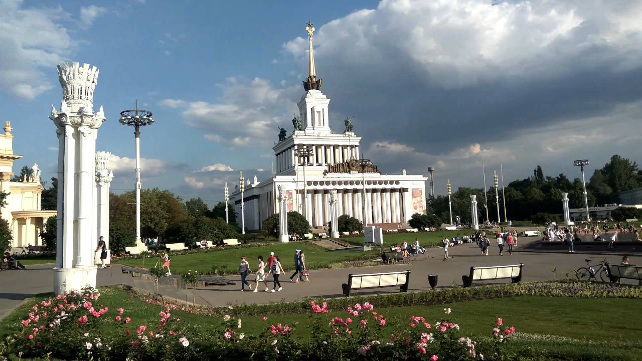 Центральный павильон и Фонтан Дружбы Народов на ВДНХ (2016) - YouTube