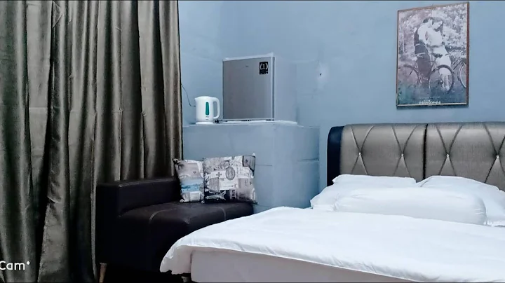 PRIVACY Shoplot Shelf Check In@Room #FREEWIFI#4PAX, Seri Manjung | Travel With Somya