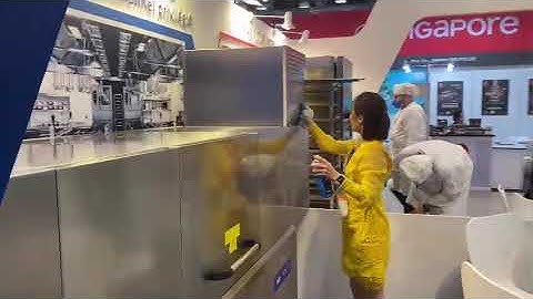Máy rửa bát nhà hàng Ozti tại triển lãm Food & Hotel Việt Nam 2022