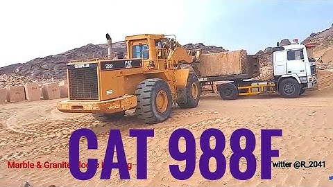 Granite Blocks Loading Cat 988F (II)
