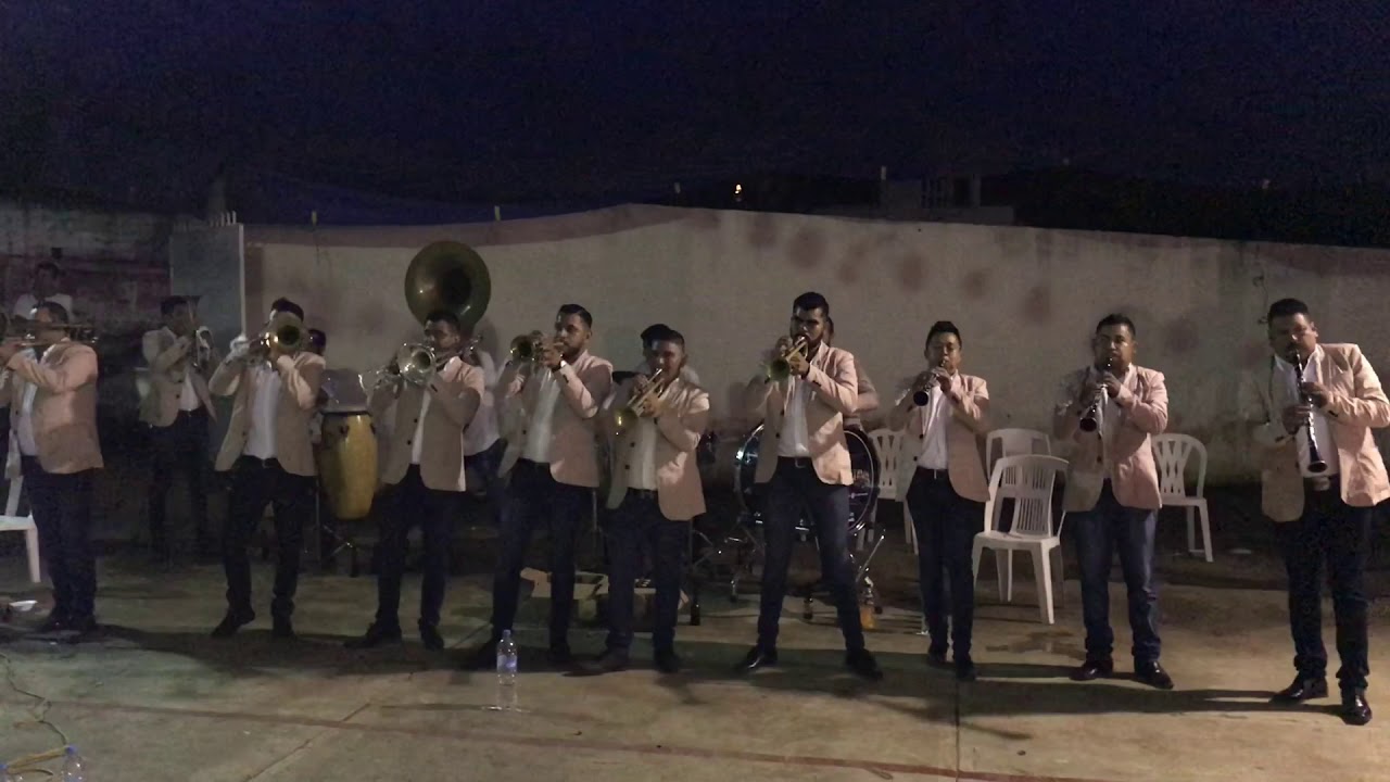 De Mazatlán a La Octava Banda De Tepic