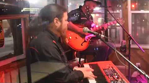Greg Brisco & Slim - Short from Outside - The Masq...