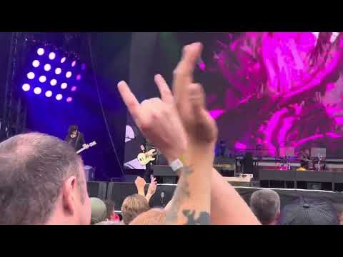 11 - Absurd - Guns N Roses - Bellahouston Park, Glasgow - 27.06.23 - Live