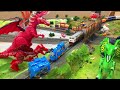 Kucing oyen dan kereta api tabrak dinosaurus train trending