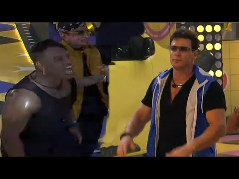 NICACIO FALA NA