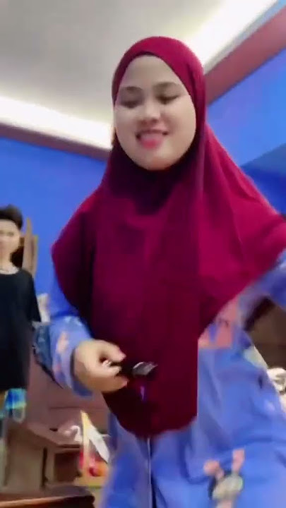 Jalannya Dat habis sunat mirip kakek kakek 🤣 #adisyahreza #vidhia_r #datvilla #vidat #shorts
