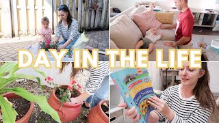 a very lo-fi homey Saturday vlog ✨ | gardening, tidying, thrifted book haul, spend the day with us!