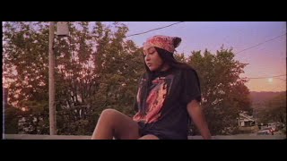 Clemont - Sunset ft. Holy Mattress Money (Official Lyric Video)