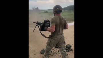 Dual Wield M249