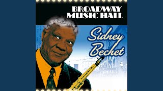 Video thumbnail of "Sidney Bechet - Memphis blues"