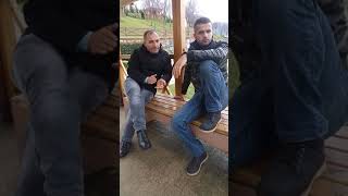 Şu Metrisin Önü