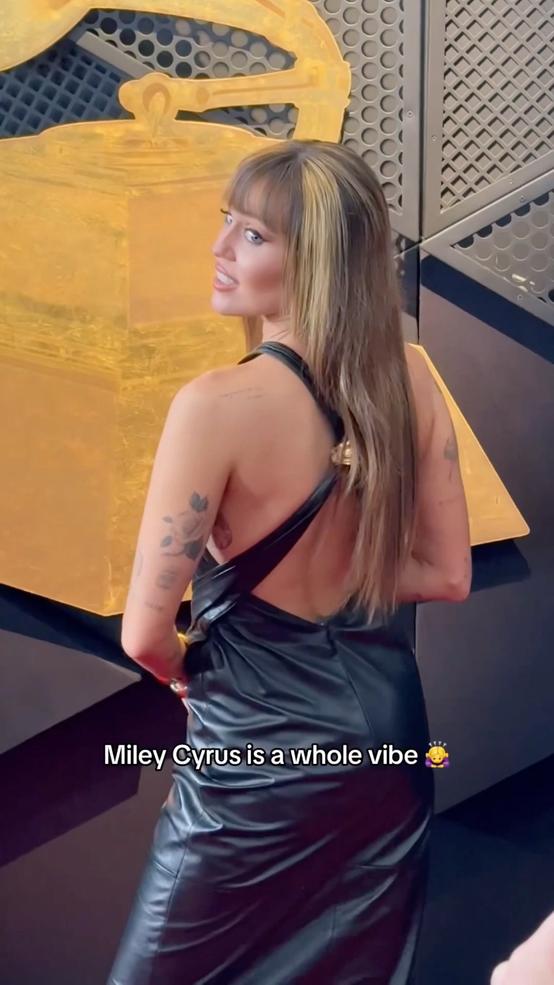 ⁠@MileyCyrus will always be queen of the red carpet ❤️ ​⁠@RecordingAcademy #GRAMMYs