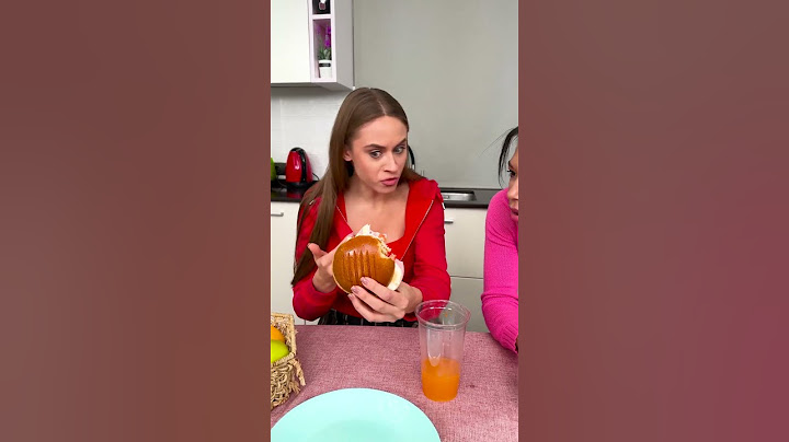مقلب تحت الطاولة... مكان اختباء الجد مكشوف! 🫣🤣