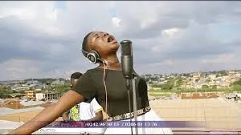 Odehyieba Priscilla's Snr Sister Adepa Sandra powerful worship