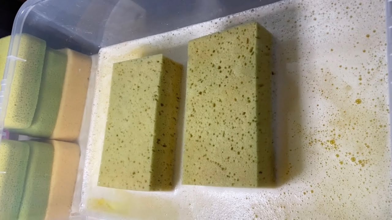 Block sponges in dettol! Squeeze & Rinse 🧽💦🍋 - YouTube