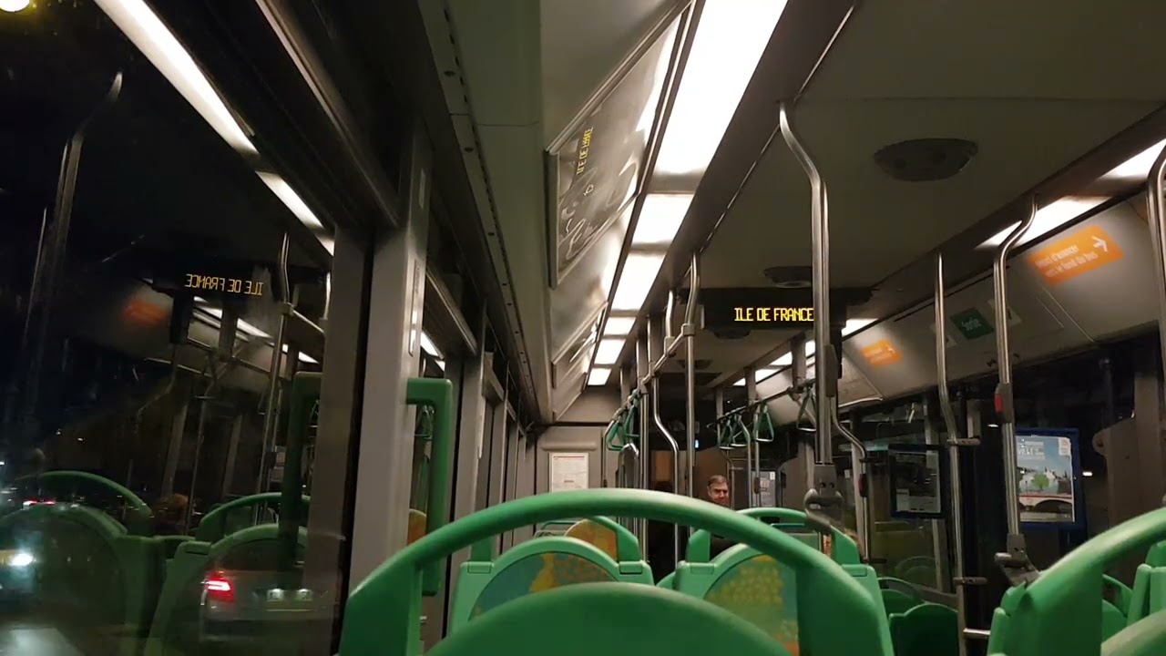 Renault Agora Line €3 - Bus 390 RATP - Paris
