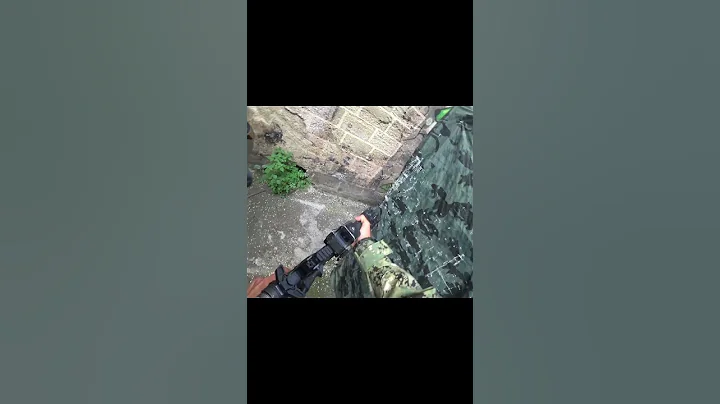 go for the feets #airsoft #airsoftcqb #warzone #paintballfit #milsim #fakegun #airsoftgun #army