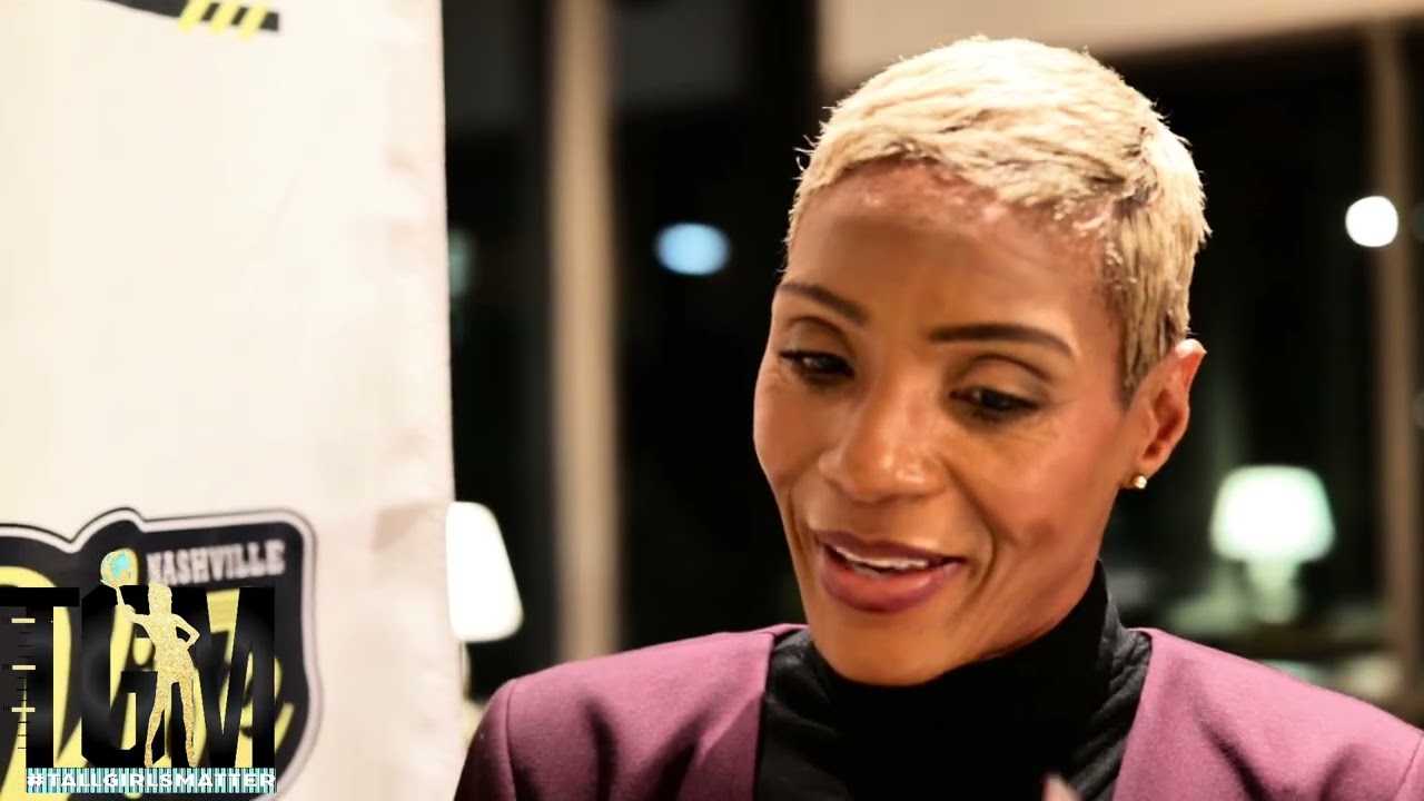  @Tallgirlsmatter founder Keosha Thomas ​interviews @UPSHOTLeague @nashvibeupshot Yolanda Moore 