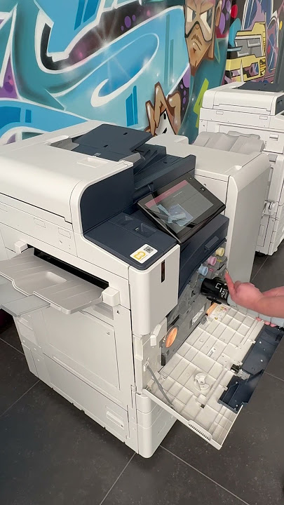 How to replace a toner from the Xerox AltaLink C8130 / C8135 / C8145 / C8155 / C8170? #xerox #howto