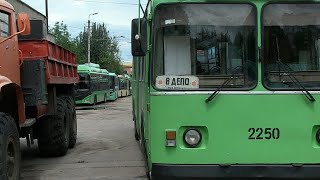 У Житомирі з 23 тролейбусів зняли кондукторів, до кінця року працюватимуть лише водії