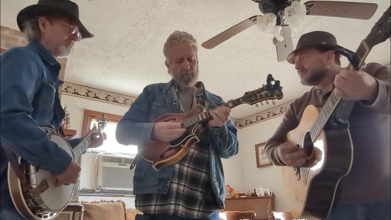 Banjo in the hollow YouTube