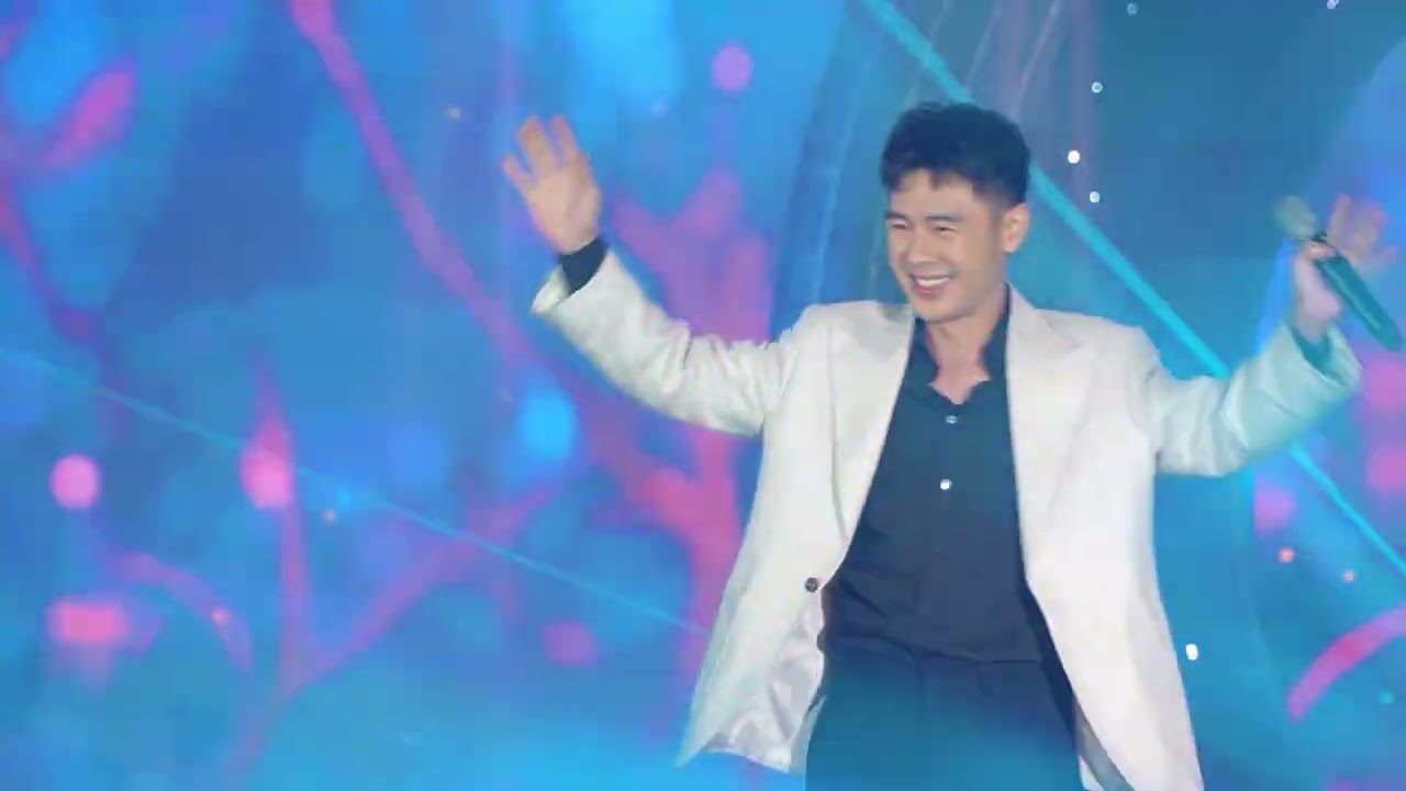 YÊU THƯƠNG MONG MANH - CA SĨ HOÀNG HẢI - Live at Gala Dinner Công ty TaKao