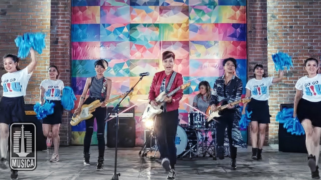 GoGoJiLL - Percuma Mikirin Kamu (Official Music Video)
