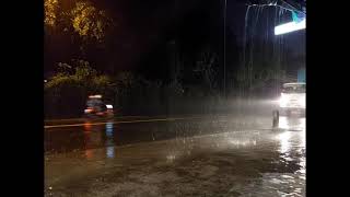 Story Wa Berteduh sendirian saat hujan deras malam hari #tuntang #ambarawa #hujan #storywa30detik
